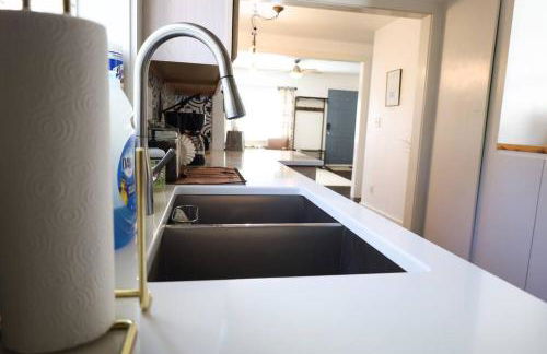 Modern Home In Heart Of Downtown Klamath Falls - Foto 21