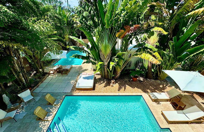 Islands Inn on the Drive - Poolside Paradise - Queen Bed - B2 - Foto 8