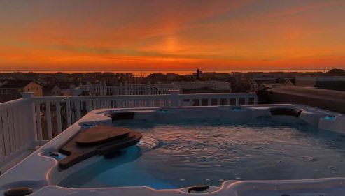 Ocean Front Roof Top Deck Hot Tub Beach Badges Wifi - Foto 2