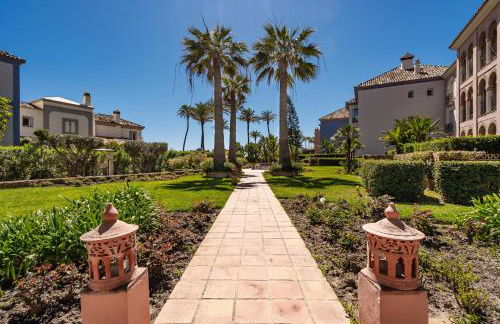 32 Luxury apartment in Casares, Andalucia sea view - Photo 21