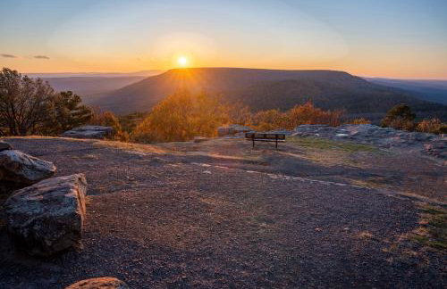 Nebo's Foot, Hiking and Biking Escape with Game Shed - Foto 62