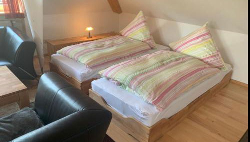 Ferienwohnung Raffael 100 qm, 2 große Betten im Wohnzimmer - Foto 5