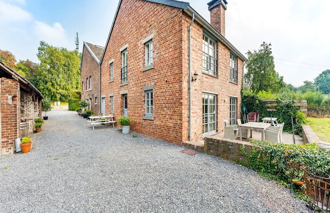 Holiday Home in Voeren Near Nature Park - Foto 1