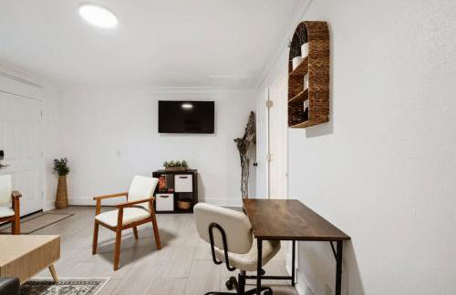 Clubhouse Cozy fast Wi-fi 6 min from Downtown - Foto 25