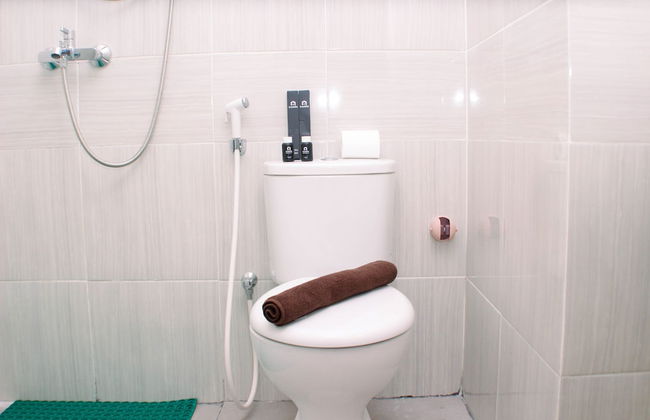 Comfortable Design Studio Room At Vasanta Innopark Apartment - Photo 13