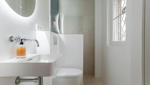 Idyllisches, neu renoviertes Haus mit Steg am See - Foto 4, Shower