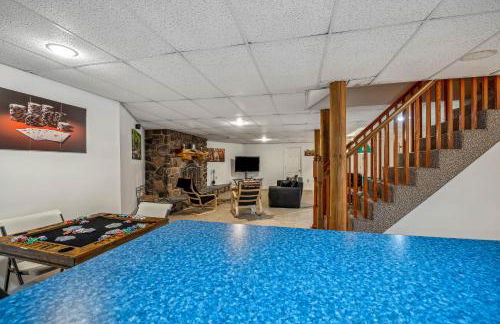 Overlook at Sleepy Creek -- Sleepy Creek Frontage, Secluded, Grill, Fire Pit, Deck, Family Friendly, Game Room, Fishing, Hammock, View, Fireplace - Foto 37