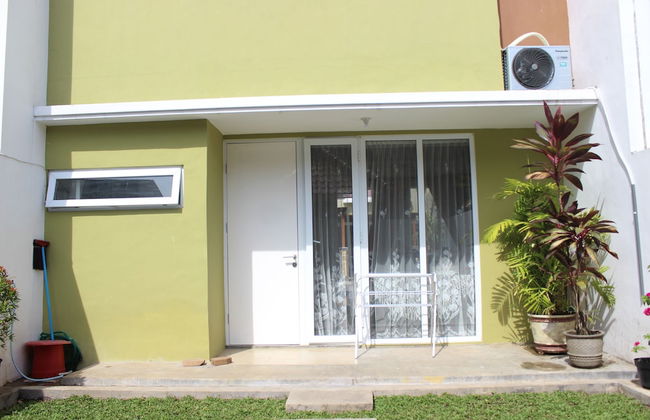 Sierra Villa Malang - Foto 18