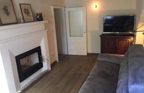 Al vecchio porto casa a Cannero - Foto 3