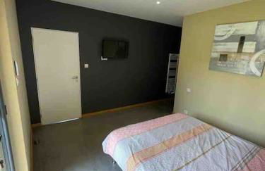 Belle villa avec piscine intérieure et piscine extérieure Gite Les Aiguiers - Foto 26