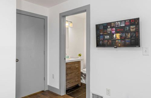 3BR Apt Mins to Bus Newark Airport Penn Sta NYC - Foto 16