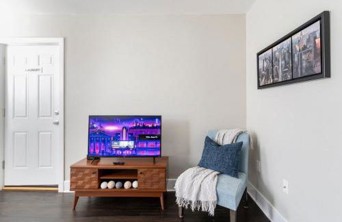 Modern Abode 2BR Near UofR, Highland, Downtown Rochester, NY Sleeps 4 - Foto 25