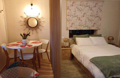 Το Σπίτι Της Ευτυχίας στούντιο - Foto 7