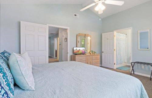 Lakefront Fishing Retreat with Trailer Parking Nearby - Foto 16