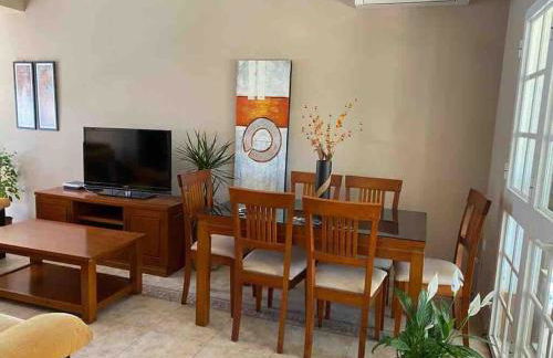 Villa Verde con Piscina a 800m de la Playa by Chiclana Dreams - Foto 9