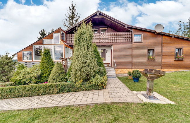 Cozy Holiday Home With Terrace and Garden - Foto 32