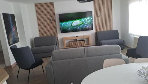 FAMILY APARTMENT's LUXURY 8 guests - Foto 2