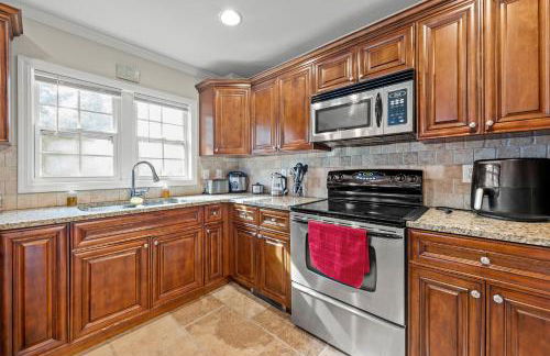 The Rhitreat, 2BR, 10 Min to Downtown & Airport - Foto 2