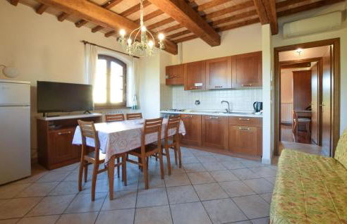 Awesome Apartment In Cannara With Swimming Pool - Foto 3