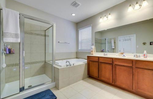 Cozy Rooms Near Tesla - WiFi Included - Foto 16