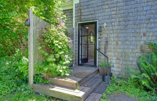 Waterfront Bellingham Bliss: Steps to Beach! - Foto 24