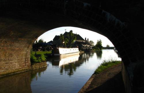 Rew Farm Country & Equestrian Accommodation - Sunrise Lodge - Foto 73