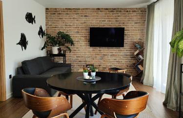 Volin Orebic - Photo 1