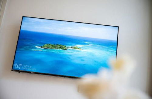 Big Central Apartment near Rotkreuzplatz with 3 BR for 12 PAX - Photo 9