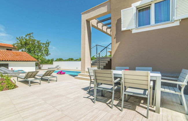 Modern Villa in Salakovci With Private Pool - Foto 19