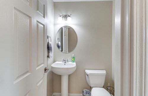 Family Getaway 16 Mi to Pittsburgh! - Foto 12