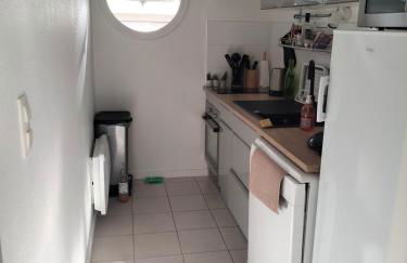 Appartement lumineux Parking privé Terrasse 2 Vélos - Foto 7