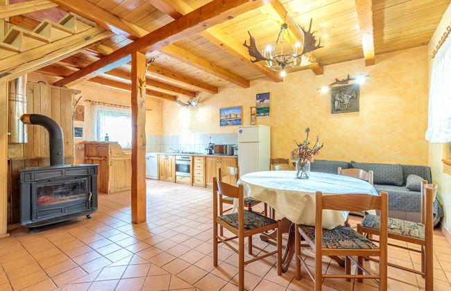 Chalet With Private Whirlpool And Sauna - Photo 22