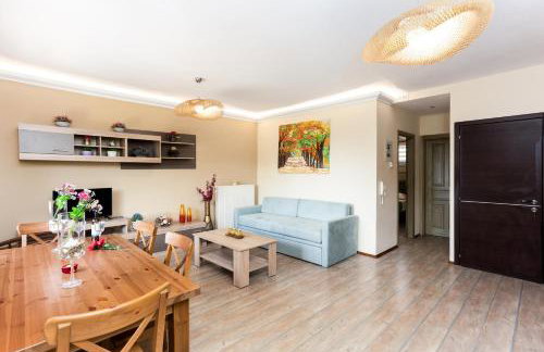 TwinStars apartment with courtyard and view - Foto 2