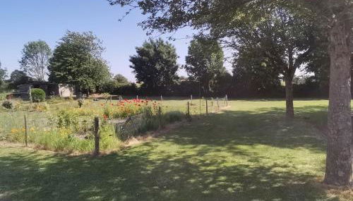 Gîte - Chambres d'Hôtes La Belle Hélène - Foto 5, Garden