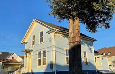 Blue Mist Victorian, 5 Bedroom 2 bath Gem - Foto 19