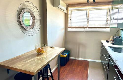 Renovado com AC, 2 WC completos, terraço e garagem - Foto 22