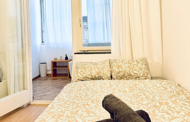 7 private Rooms in a spacious Villa - Foto 19