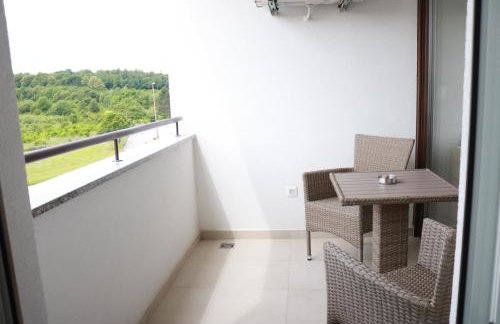 Apartment Queen, self check-in, free private garage parking - Foto 30