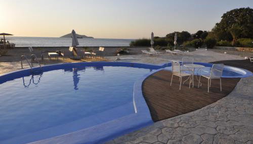Tony's Beach Hotel - Foto 5