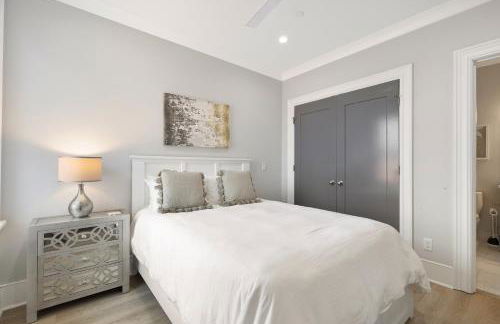 The Santee Suite at 122 Spring - Foto 9