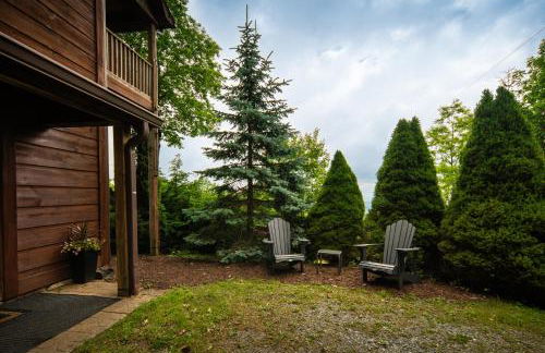 Cabin with amazing long-range mountain views, hot tub, fire pit, EV connection - Foto 1