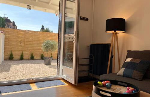 Maison La Belle Endormie- Disneyland et Paris - Foto 2