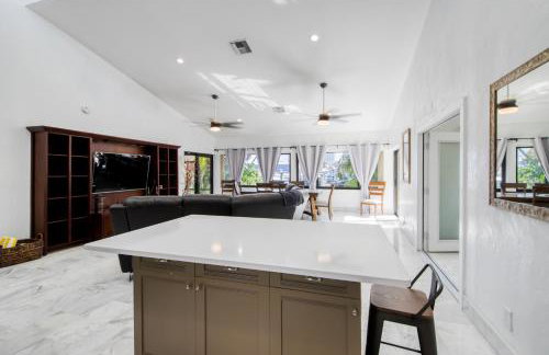 Marble House in Lauderdale Harbours - Foto 9