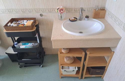 Apartamento con jardín y piscina Pet friendly - Photo 18