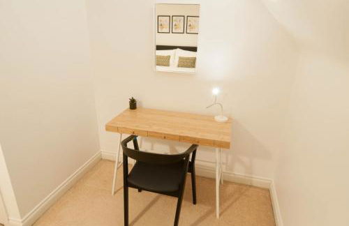 Atlas House - Ideal for Contractors or Derby County Fans - Foto 12