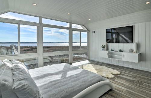 Luxurious Waterfront Home with Private Pier and Views! - Foto 12