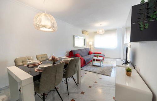 WintowinRentals Terrace, Pool, Parking in Cala del Moral - Photo 14