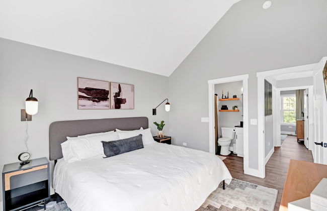 Move Over Rose - Photo 4