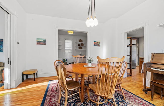 Maple Manor - Photo 23