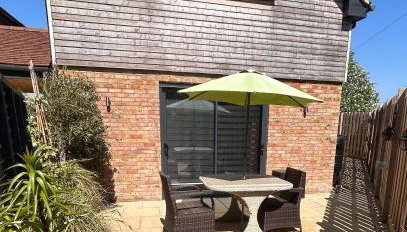 Panorama paradise near Winchester - Photo 4